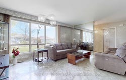 106 Grandravine Drive, Toronto, Ontario M3J1B4
