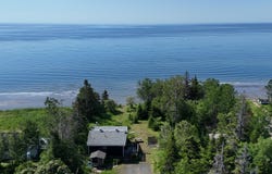 443 Rue des Campeurs, Sept-Îles, QC G0G2H0, CA, Sept-Îles, Quebec G0G2H0