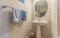 20018 131 AV NW, Edmonton, Alberta T5S0E1