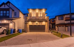 128 Hampstead Mews NW, Calgary, Alberta T3A 2Z5
