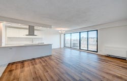 5790 Av. Rembrandt 503, Côte-Saint-Luc, Quebec H4W 2V2
