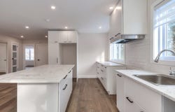 165 Rue de Vendée, Laval, Quebec H7K2G9