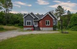 27 Ch. des Chasseurs, Val-des-Monts, QC J8N4H3, CA, Val-des-Monts, Quebec J8N4H3