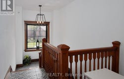 4 - 130 WINDSOR CRESCENT, London South (South F), Ontario N6C1V8