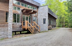 41 Ch. Mountainview, Chelsea, Quebec J9B 2M2