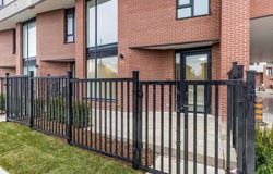 113 - 5 maryport Avenue, Toronto, Ontario M3M2V9