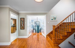 105 Rue Silverbirch, Dollard-Des-Ormeaux, Quebec H9A2L4
