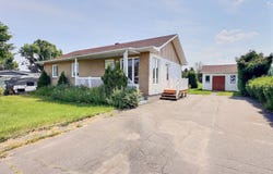 1185 Rue Gilbert, Labrecque, Quebec G0W2S0