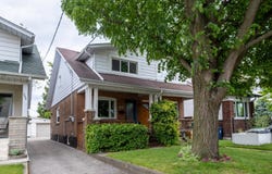 261 Monarch Park Ave, Toronto, Ontario M4J