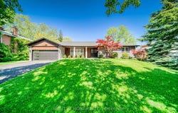 771 Dack Boulevard, Mississauga, Ontario L5H1E5