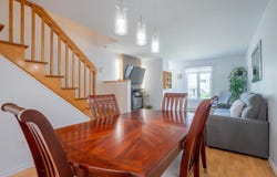 713 14e Avenue, Richelieu, Quebec J3L5P9