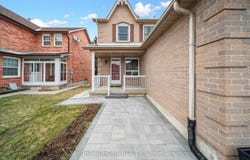 2130 Blue Ridge Crescent, Pickering, Ontario L1X2M7