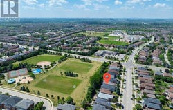956 Winterton Way, Mississauga, Ontario L5V1M6
