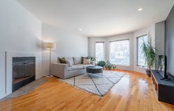 226 Rue Upper Edison, Saint-Lambert, Quebec J4R2V8