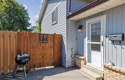 403 Chandos Court, Oshawa, Ontario L1J6R1