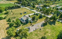 95 Second Road E,, Hamilton, Ontario L8J 3H9