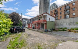 133 Forward Avenue, West Centre Town, Ontario K1Y 1K8