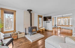 28-36 Ch. Kelly, Low, Quebec J0X2C0
