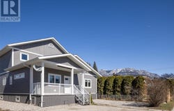 615 9th Street S, Golden, British Columbia V0A1H0