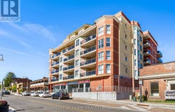 401 - 160 Woodbridge Avenue, Vaughan, Ontario L4L0B8