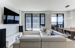505 Rue de lEscale 1002, Brossard, Quebec J4Z 0T3