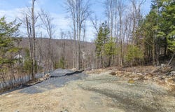 Rue de la Serpentine, Saint-Étienne-de-Bolton, QC J0E1G0, CA, Saint-Étienne-de-Bolton, Quebec J0E1G0