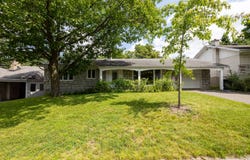 731 Rue De Sabrevois, Sainte-Foy/Sillery/Cap-Rouge, QC G1V3K6, CA, Sainte-Foy/Sillery/Cap-Rouge, Quebec G1V3K6