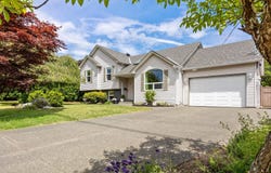 504 Haida St, Comox, British Columbia V9M 3S2