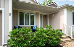 5 Springwood Crescent, Gravenhurst, Ontario P1P1Z1