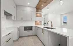 985 Rue du Verbe-Divin, Granby, Quebec J2J0W1