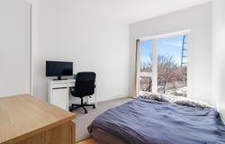 2137 Av. dOxford, Côte-des-Neiges/Notre-Dame-de-Grâce, QC H4A2X7, CA, Côte-des-Neiges/Notre-Dame-de-Grâce, Quebec H4A2X7