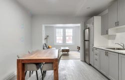 1935 Rue Tupper, Montréal, QC H3H 1N6, CA, Montréal, Quebec H3H 1N6