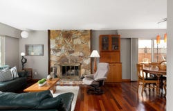 3916 Landis Pl, Saanich, British Columbia V8X4C1