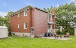 3136Z-3138Z Rue de Mortagne, Beauport, Quebec G1C3Y5
