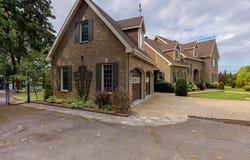 64 Av. des Retraites, Mont-Joli, Quebec G5H1W8