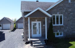 361 Rue de lAméthyste, Alma, QC G8E0B4, CA, Alma, Quebec G8E0B4