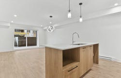 879A Boul. Arthur-Sauvé, Saint-Eustache, Quebec J0N1P0