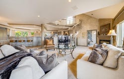 13018 RIVERSIDE DR, Tecumseh, Ontario N8N1A8