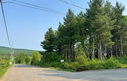 Rue de la Traverse, Saint-Tite-des-Caps, QC G0A4J0, CA, Saint-Tite-des-Caps, Quebec G0A4J0