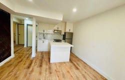9 Tilley Drive, Toronto, Ontario M1C2T9