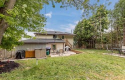 93 John Street E, Bradford West Gwillimbury, Ontario L3Z1G4