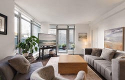 838 Broughton St 204, Victoria, British Columbia V8W 1E4