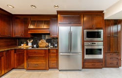 1174 Strathaven Drive, North Vancouver, British Columbia V7H2Z6