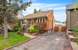 4974 Boul. Davis, Saint-Hubert, QC J0Y3G9, CA, Saint-Hubert, Quebec J0Y3G9