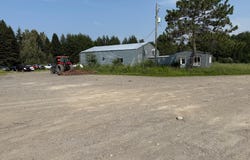 4466 Ch. de lÉglise, Laterrière, QC G7N1N8, CA, Laterrière, Quebec G7N1N8