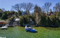 2371 Lakeshore Road E, Oro-Medonte, Ontario L0L 1T0