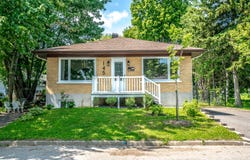 145 67e Rue O., Charlesbourg, QC G1H4W8, CA, Charlesbourg, Quebec G1H4W8