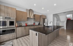 1462 DARBY GREEN GR SW, Edmonton, Alberta T6E2E7