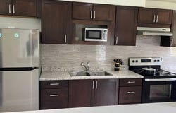 141 - 3040 Constitution Boulevard, Mississauga, Ontario L4Y3X7