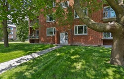 117 Rue Sévigny, Repentigny, Quebec J5Y2C9